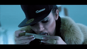 Jade Kush Gif