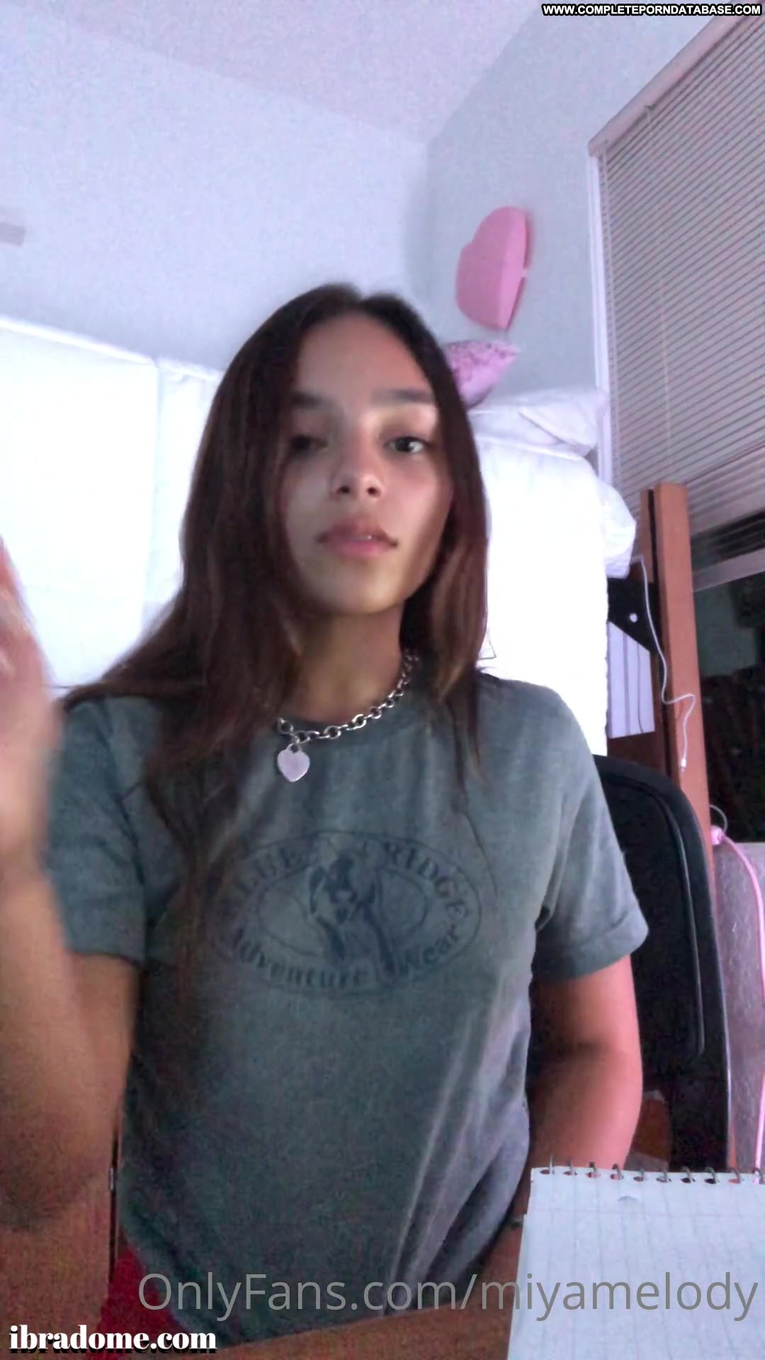 Miya Michales Porn