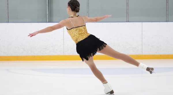 Naked Ice Skating Basics: Get Started Safely