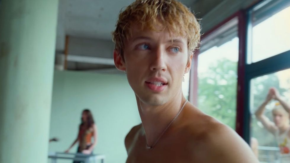 Troye Sivan Gay Porn